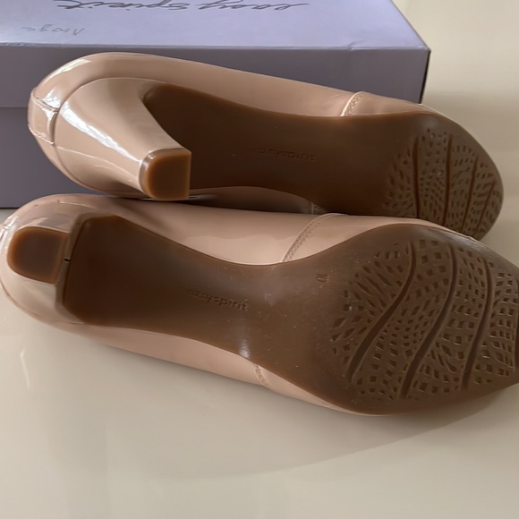 NWT Easy Spirit Leather Women Size 10 - Picture 6 of 9